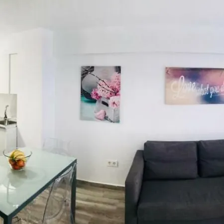 Διαμέρισμα Sea View Coronel Modern & Sunny