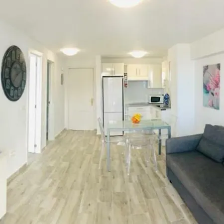 Διαμέρισμα Sea View Coronel Modern & Sunny